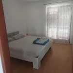 Apartments Vilanija *