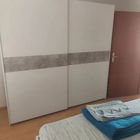 Apartments Vilanija 아파트