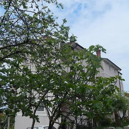 Apartments Vilanija Vilanija