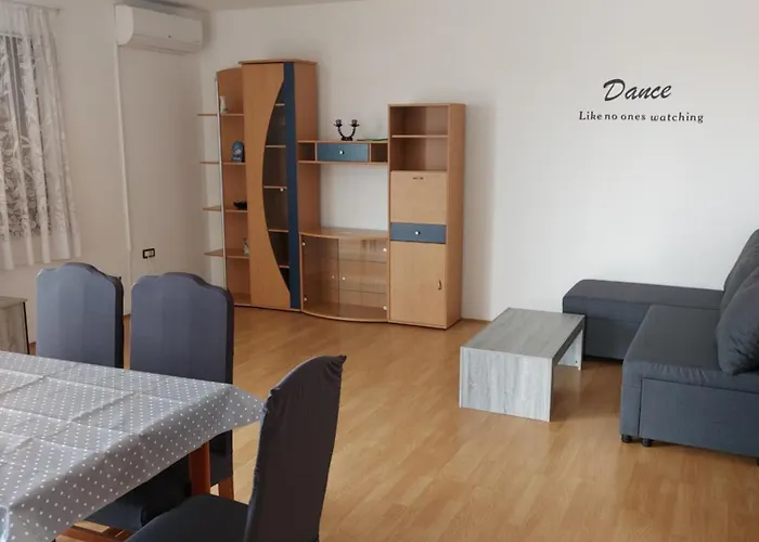 Apartments Vilanija Lejlighed *